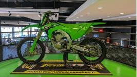 KAWASAKI KX450 CROSS