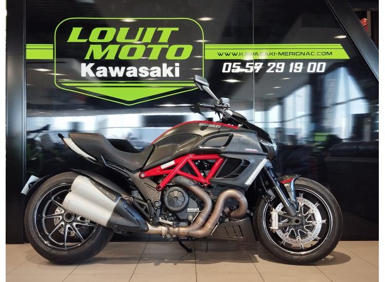 DUCATI DIAVEL CARBON